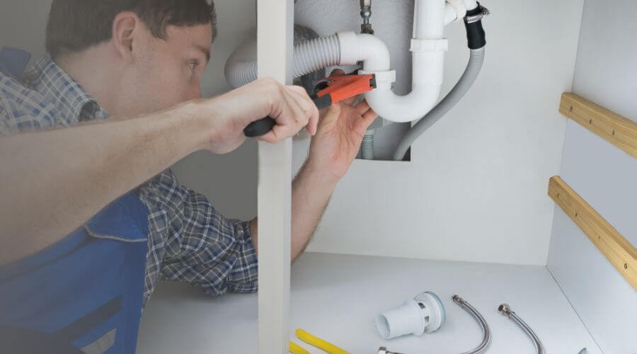 Expert burst pipe repair services in Henderson, NY